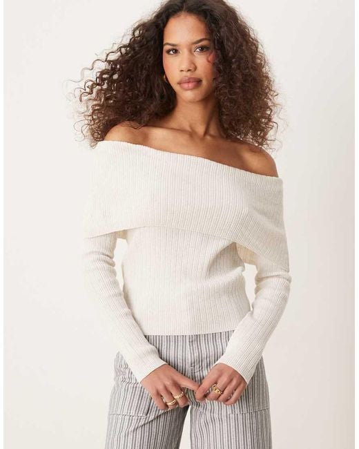 Top Con Escote Bardot De Punto De Mezcla De Lino De -Blanco ASOS de color White