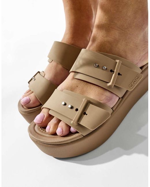 CROCSTM White Brooklyn Sandal Low