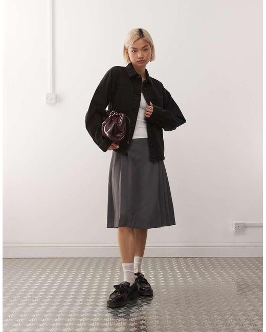 Noisy May Black Boxy Fit Denim Jacket