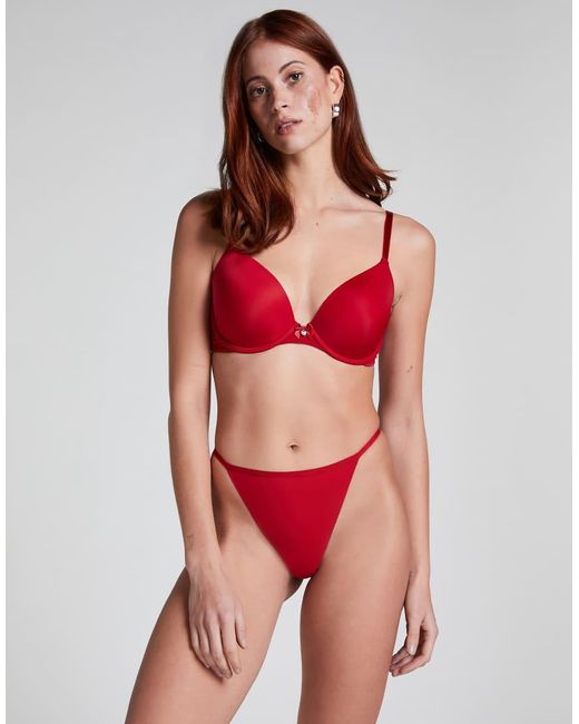 Hunkemöller Hunkemöller in het Red