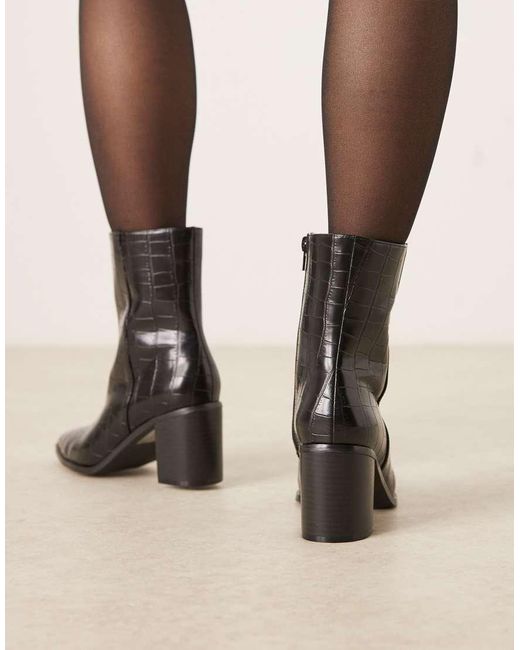 Glamorous Multicolor Pointed Toe Ankle Boots