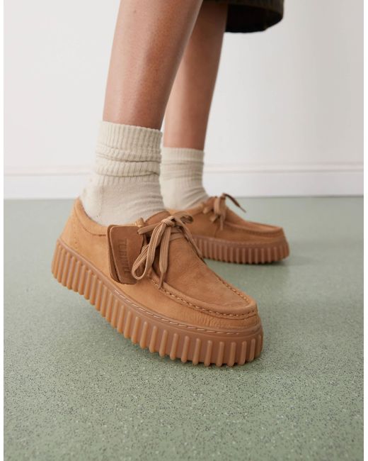 Clarks White – torhill bee – schuhe aus wildleder