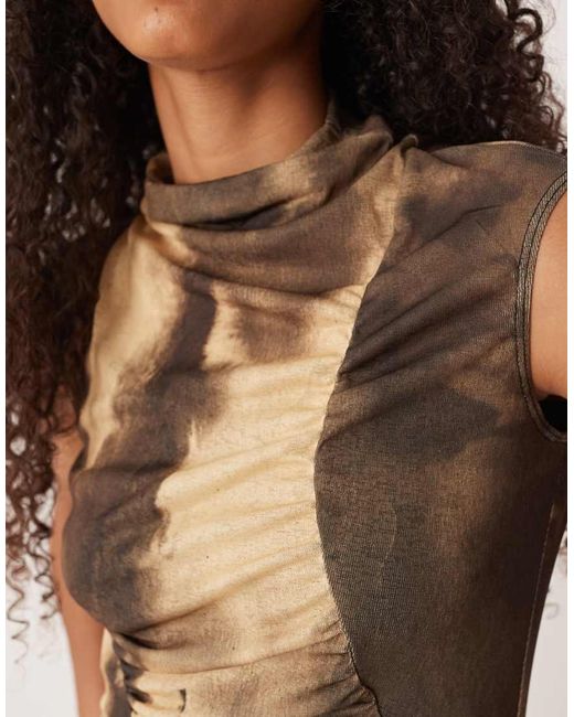 Vestido Midi Marrón Con Detalle Fruncido Drapeado En La Parte Delantera Y Estampado Difuminado De ASOS de color Brown