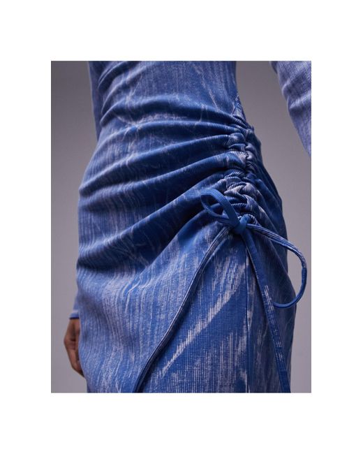 Robe mi-longue froncée sur le côté - délavé TOPSHOP en coloris Blue