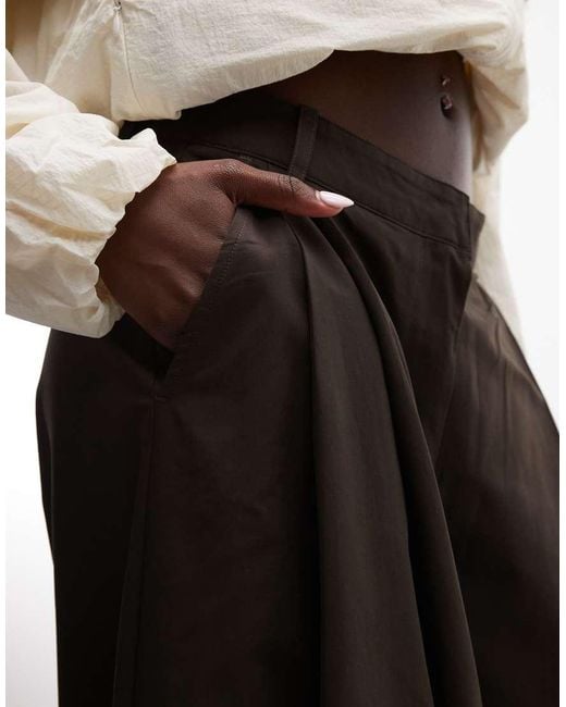 Monki Brown Woven Balloon Trousers