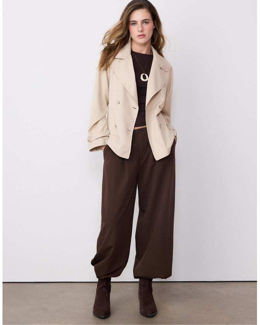 Stradivarius Natural Cropped Trench Jacket