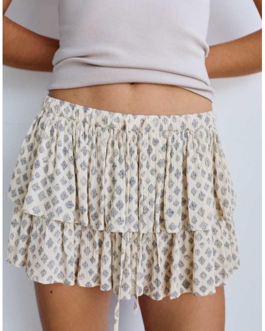 Pull&Bear White Skort With Ruffles