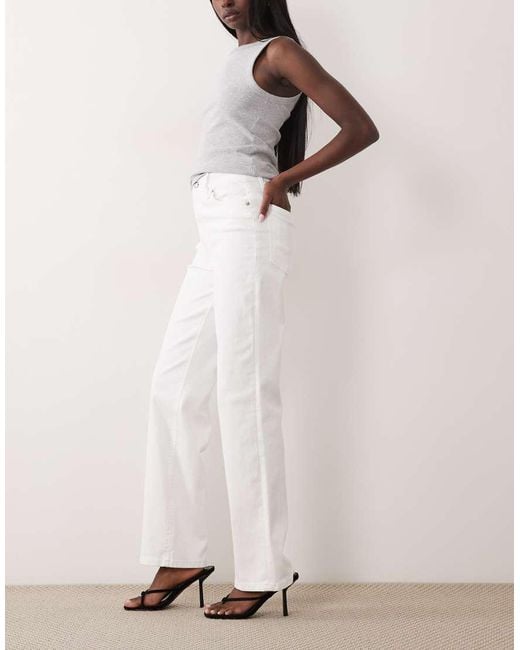 GOOD AMERICAN Natural Good True Straight Jeans
