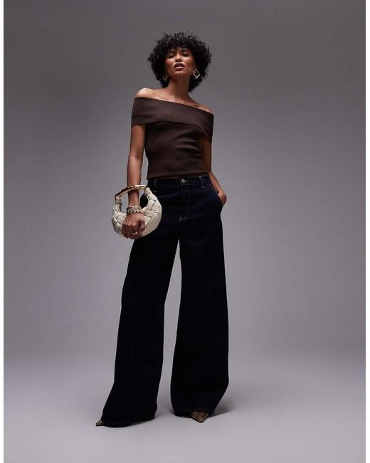 Top di Mango in Black