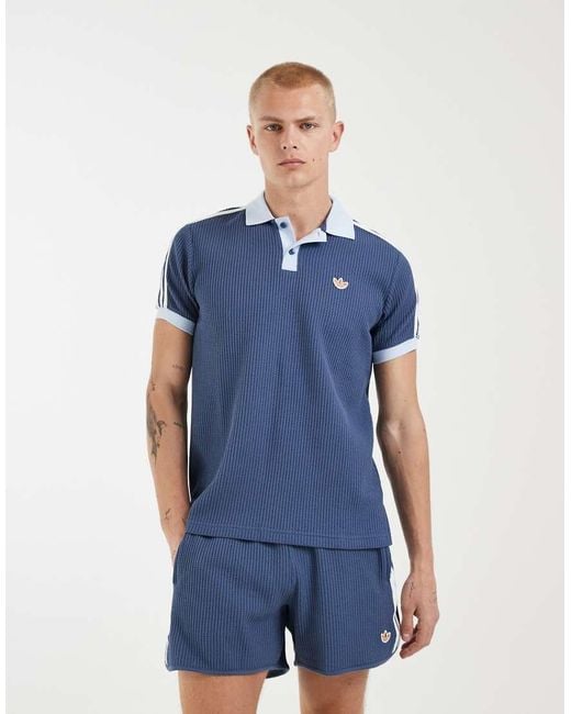 Adidas Originals Blue Waffle Textured Sprinter Shorts for men