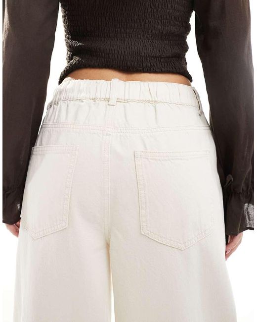 Jeans A Fondo Ampio Écru Allacciati di ONLY in White