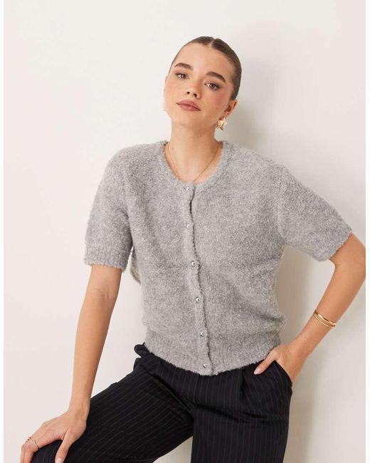 Gina Tricot Superzacht Gebreid Vest Met Korte Mouwen En Textuur in het Gray
