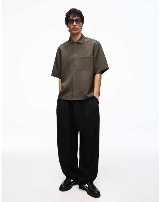 Bershka Brown Short Sleeve Boxy Tailored Fit Shirt for men
