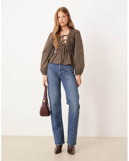 Glamorous Brown – langärmlige, gesmokte bluse