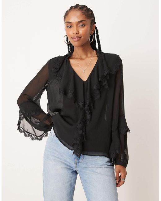 Glamorous Black – rüschenbluse