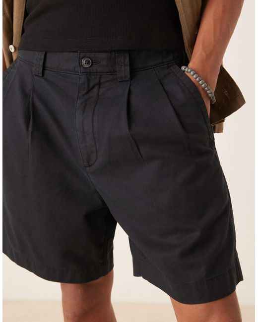 Abercrombie & Fitch Black 9" Pleated Shorts for men