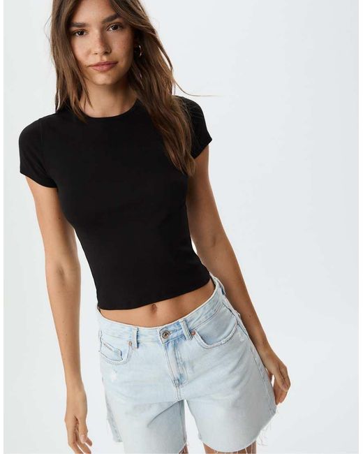 Stradivarius Black Slim Fit Basic T-Shirt