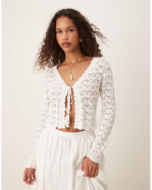 Mango White – gehäkelte strickjacke