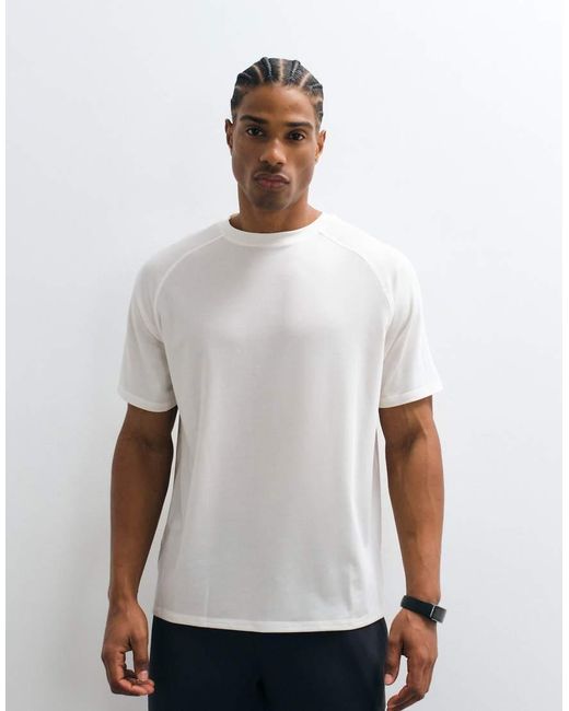 4505 White Yoga Performance Jersey Quick Dry Boxy Training T-shirt for men