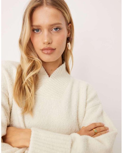 Pretty Lavish Natural Boucle High V-neck Jumper