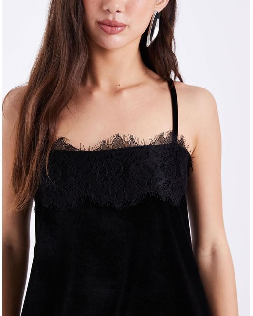 ASOS Black – satin-camisole