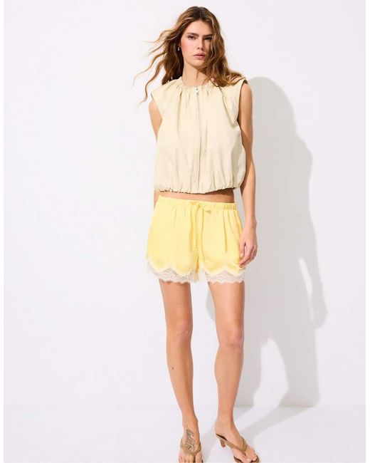 Stradivarius Natural Balloon Waistcoat