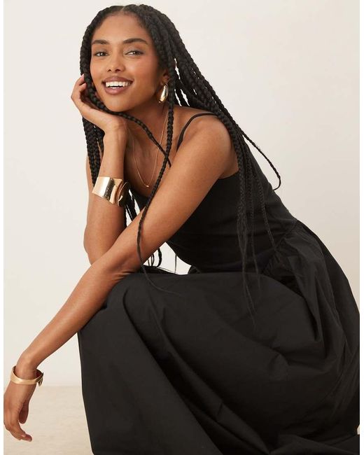 Nobody's Child Black Strappy Midi Dress With V-Waist