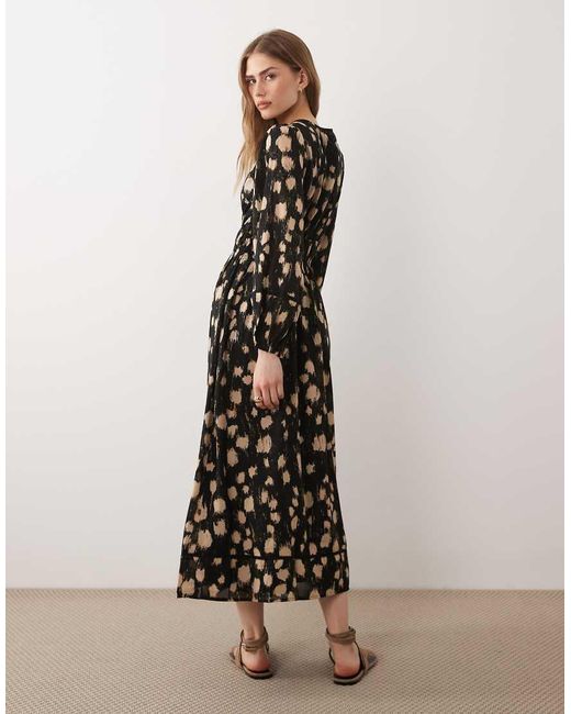 Wednesday's Girl White Long Sleeve Midaxi Dress