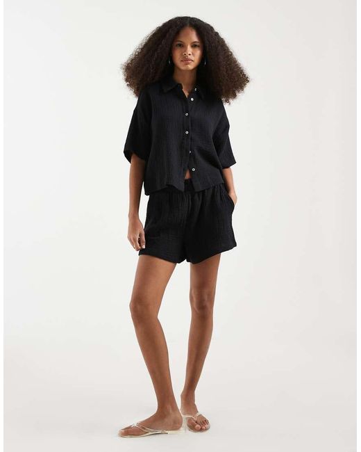 Vero Moda Black Cheesecloth Textured Shorts Co-ord