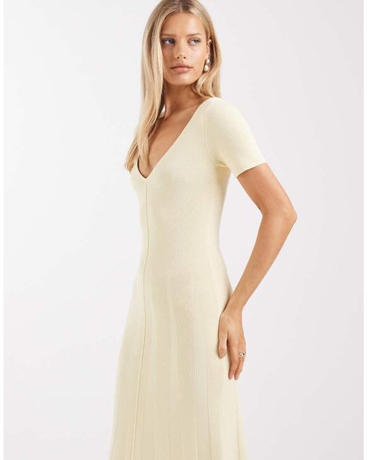 4th & Reckless Natural Fine Knit V Neck Seam Front Detail Maxi Dress