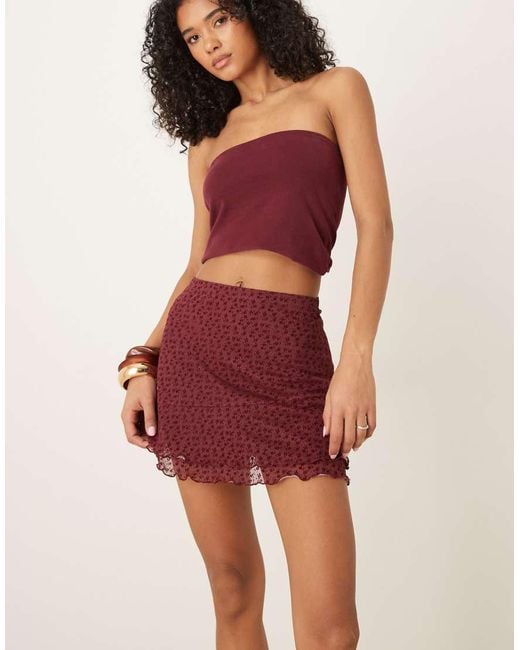 ASOS Mini Rok Van Mesh Met Geflockte Bloemenprint En Golvende Zoom in het Red