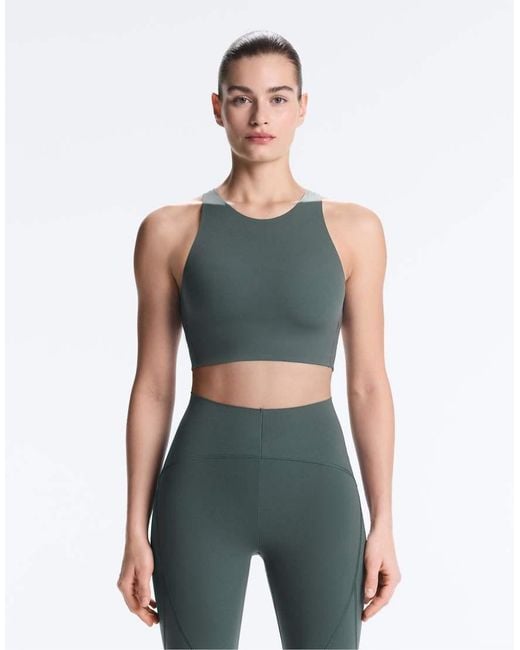 Oysho Green Light Touch Medium-support Sports Bra