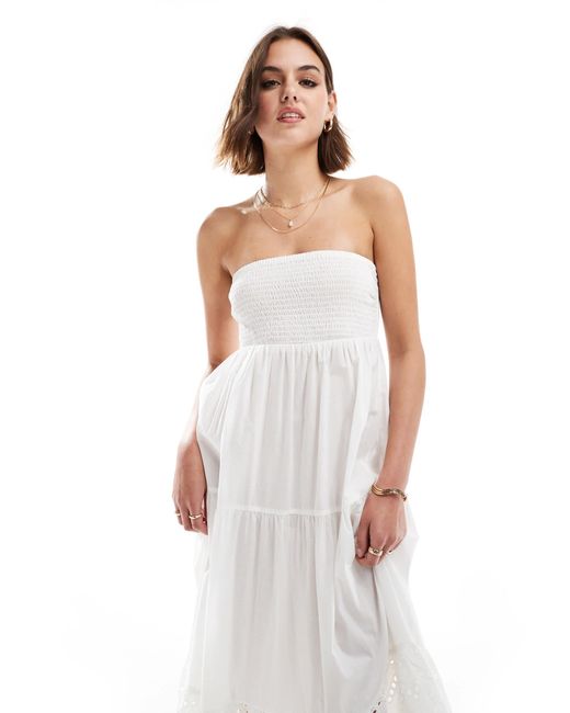 Robe longue bandeau froncée en broderie anglaise New Look en coloris White
