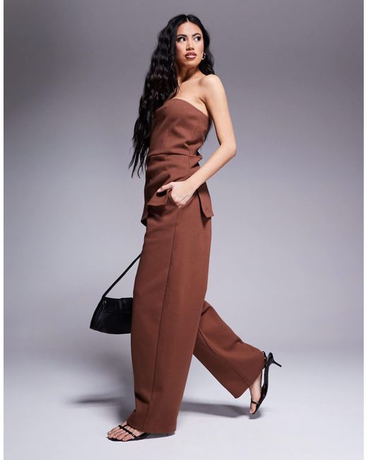 Top bandeau d'ensemble structuré en maille interlock ASOS en coloris Brown