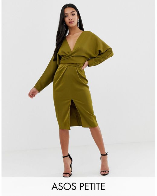 ASOS Asos Design - Petite - Satijnen Midi-jurk Met Vleermuismouwen En Overslagtaille in het Green