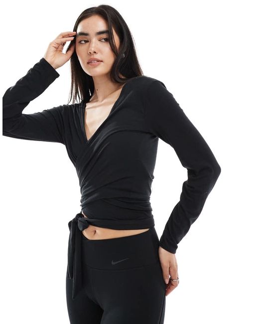 Top Holgado Y Cruzado De Manga Larga Dri-Fit De Nike One Training Nike de color Black