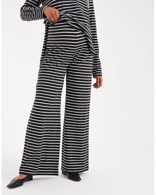 Mamalicious - pantalon large Mama.licious en coloris Blue