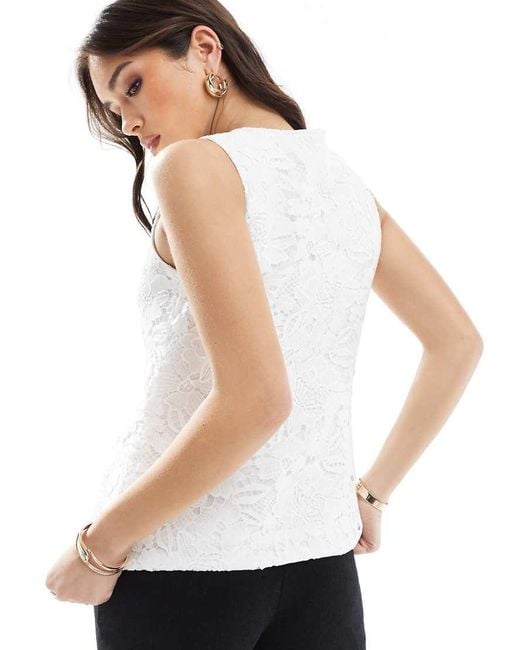 4th & Reckless White Broderie Lace Button Through Waistcoat