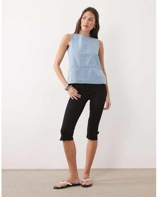 Threadbare Mouwloze Denim Top in het Blue