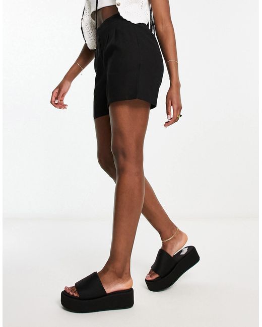 Vero Moda Black Pleat Front Linen Blend Shorts