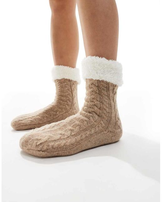 Calcetines Tipo Pantuflas Jaspeado De Punto De Ochos Suave Con Forro De Sherpa De -Neutro Loungeable de color Natural