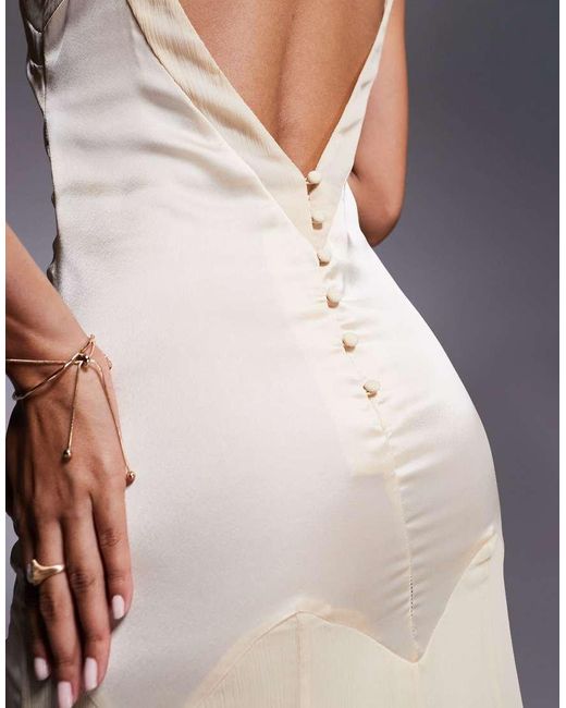 ASOS Maxi Jurk Van Satijn En Chiffon Met Verlaagde Taille En Volle Godet-Rok in het Yellow