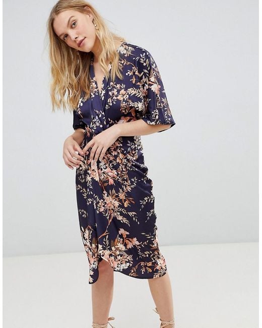 Hope and Ivy Blue Hope & Ivy Kimono Sleeve Midi Dress With Knot Front Detail In Floral Print