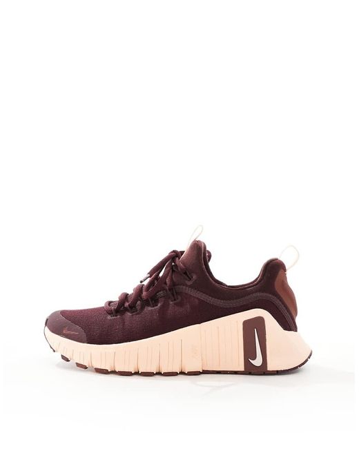 Free Metcon 6 di Nike in Natural