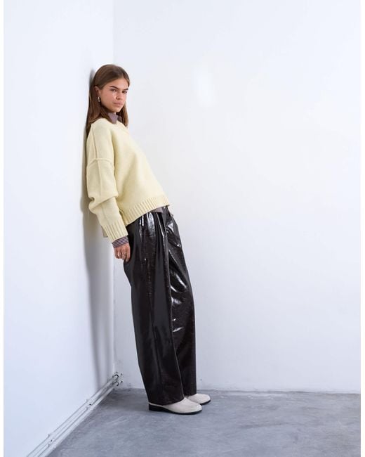 TOPSHOP White High Shine High Waist Faux Leather Pleated Straight Leg Trouser