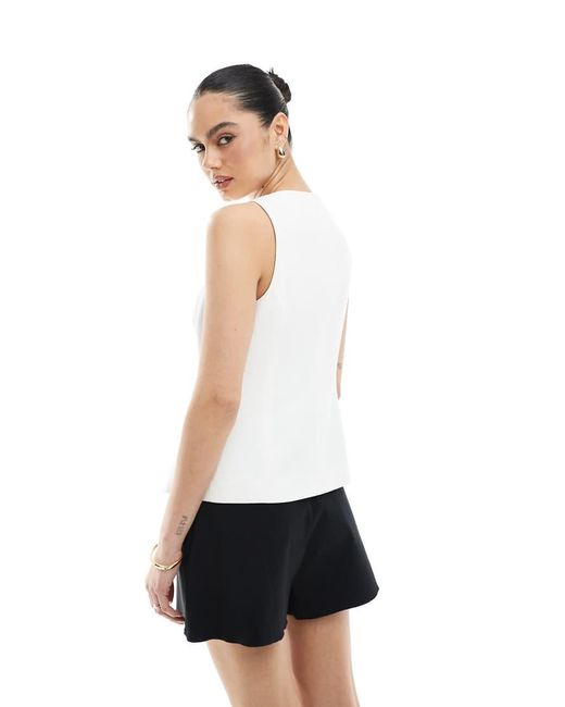 Stradivarius White Round Neck Waistcoat