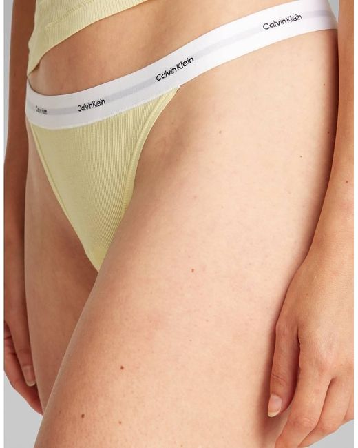 Calvin Klein Geribbelde String Van Modal in het Green
