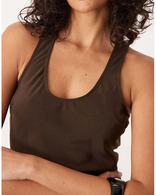 Vestido Largo Marrón Con Cuello Ancho De Satén De ASOS de color Natural