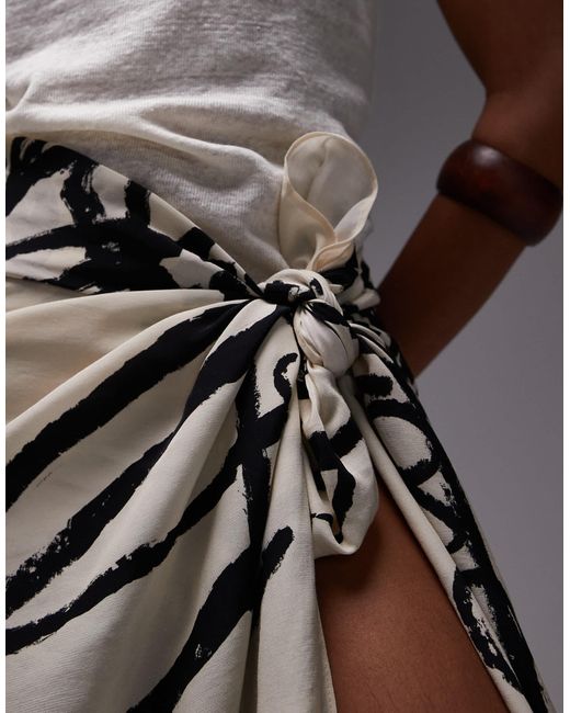 TOPSHOP Gray – abstrakter sarong