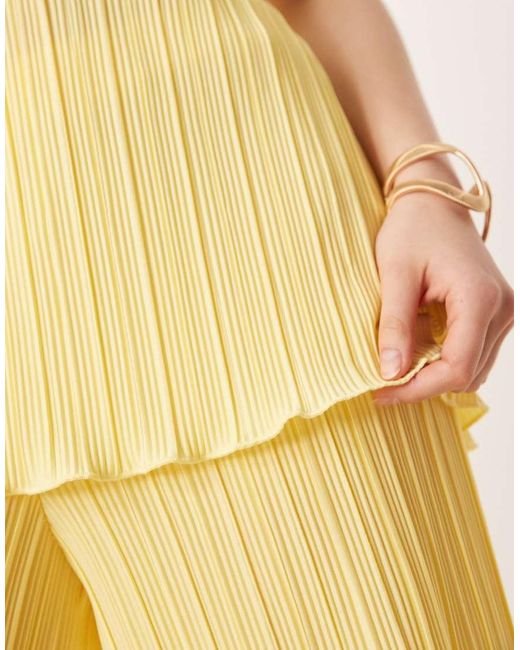 Y.A.S Plissé Bandeautop Met Omgeslagen Zoom in het Natural